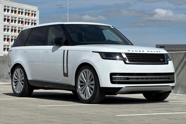 2025 Land Rover Range Rover P530 SE