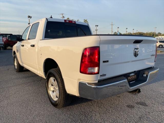 2023 Ram 1500 Classic SLT Crew Cab 4x4 5'7" Box