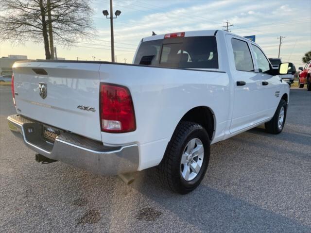 2023 Ram 1500 Classic SLT Crew Cab 4x4 5'7" Box