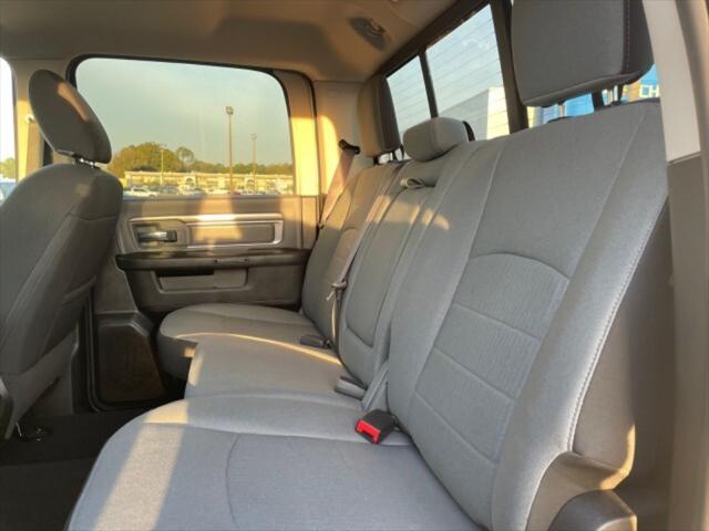 2023 Ram 1500 Classic SLT Crew Cab 4x4 5'7" Box