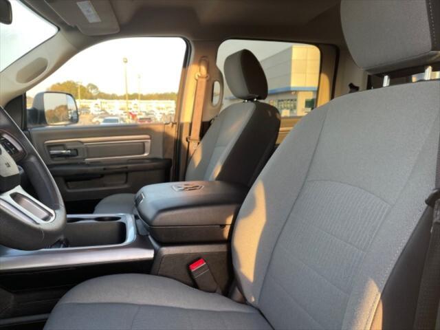 2023 Ram 1500 Classic SLT Crew Cab 4x4 5'7" Box