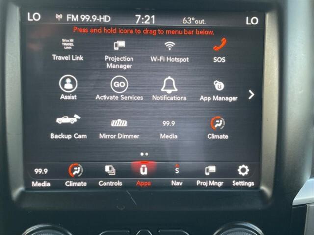 2023 Ram 1500 Classic SLT Crew Cab 4x4 5'7" Box