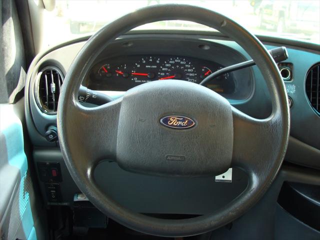 2007 Ford E-450 Cutaway E-450