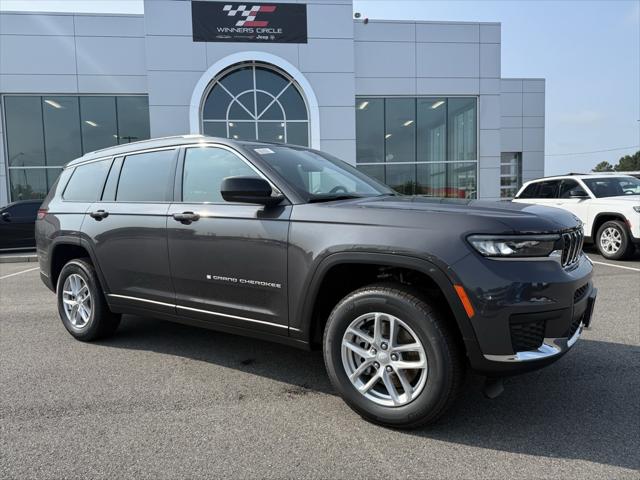 2025 Jeep Grand Cherokee GRAND CHEROKEE L LAREDO X 4X2