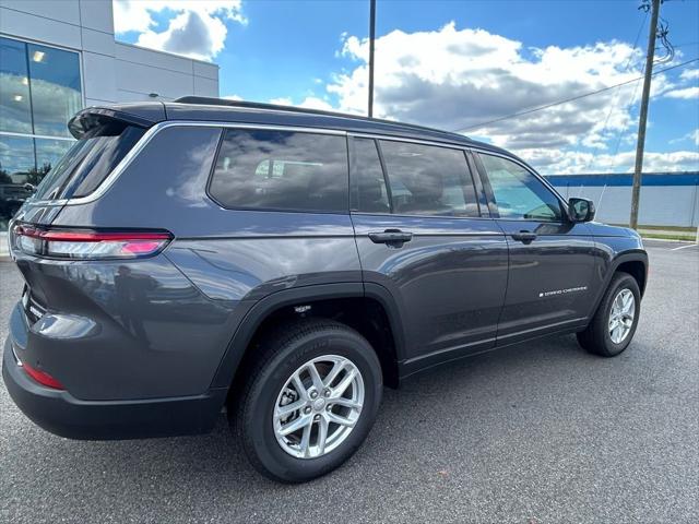 2025 Jeep Grand Cherokee GRAND CHEROKEE L LAREDO X 4X2