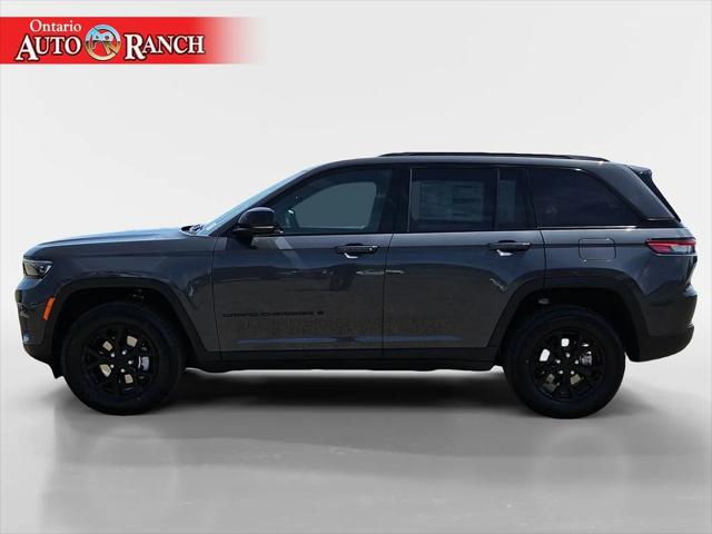 2025 Jeep Grand Cherokee GRAND CHEROKEE ALTITUDE 4X4