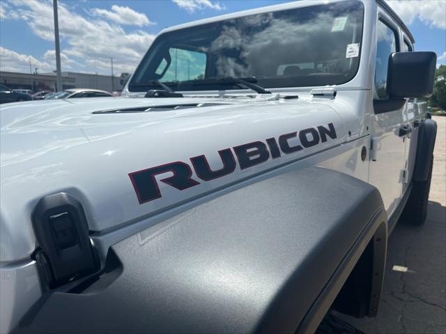 2025 Jeep Gladiator GLADIATOR RUBICON 4X4