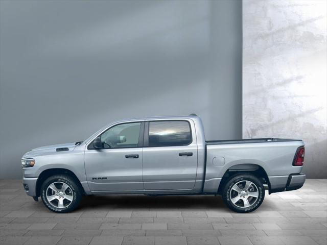 2025 RAM Ram 1500 RAM 1500 TRADESMAN CREW CAB 4X4 57 BOX 2025 RAM Ram 1500 RAM 1500 TRADESMAN CREW CAB 4X4 57 BOX