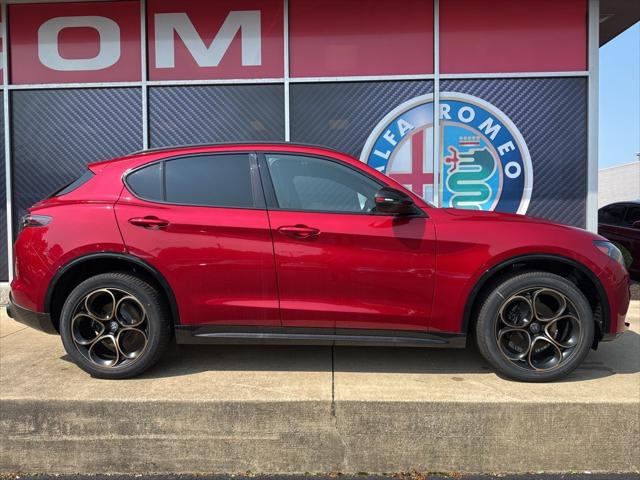 2025 Alfa Romeo Stelvio STELVIO INTENSA AWD 2025 Alfa Romeo Stelvio STELVIO INTENSA AWD