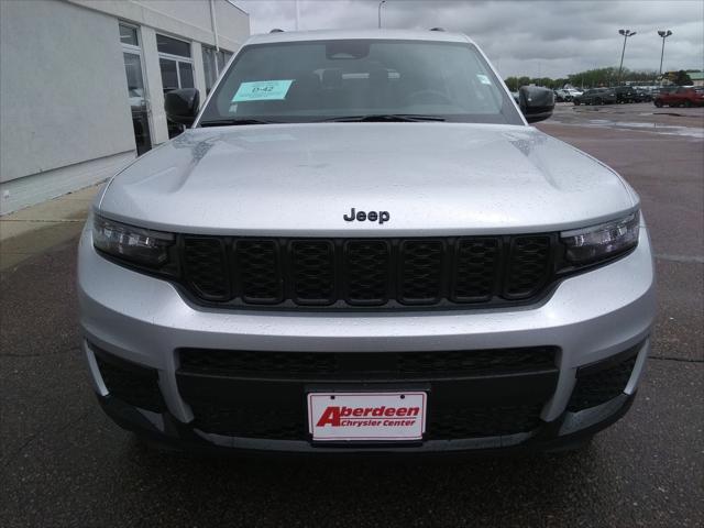 2025 Jeep Grand Cherokee GRAND CHEROKEE L LIMITED 4X4 2025 Jeep Grand Cherokee GRAND CHEROKEE L LIMITED 4X4