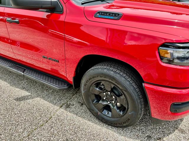 2025 RAM Ram 1500 RAM 1500 TRADESMAN CREW CAB 4X4 57 BOX