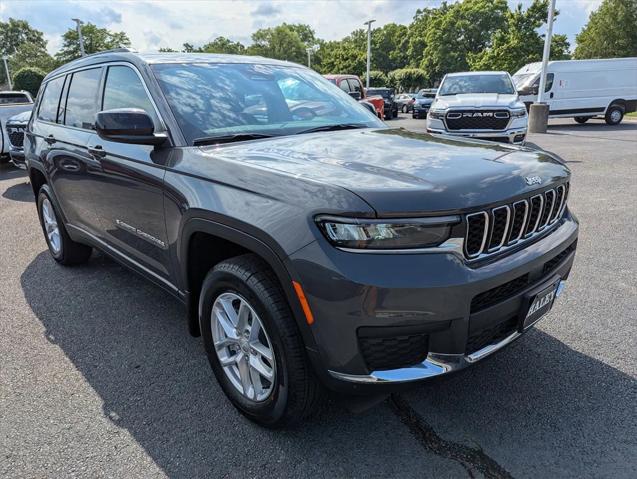 2025 Jeep Grand Cherokee GRAND CHEROKEE L LAREDO X 4X4
