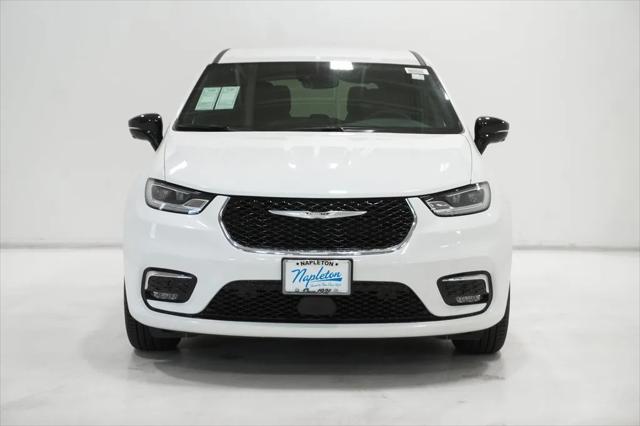 2025 Chrysler Pacifica PACIFICA SELECT AWD