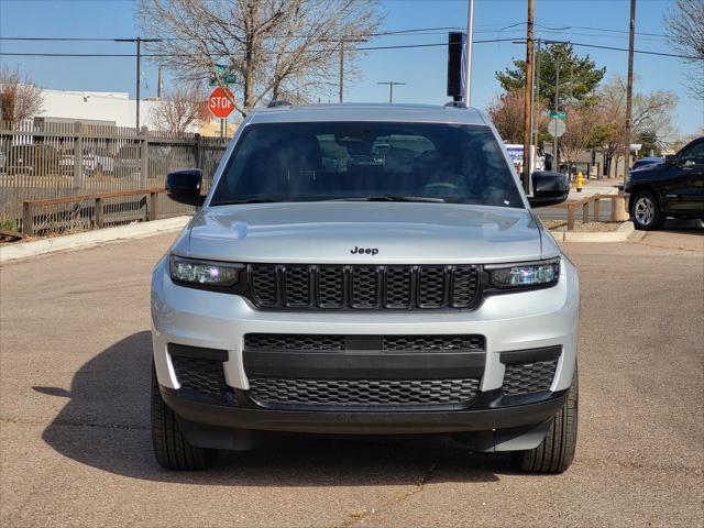 2025 Jeep Grand Cherokee GRAND CHEROKEE L ALTITUDE X 4X4