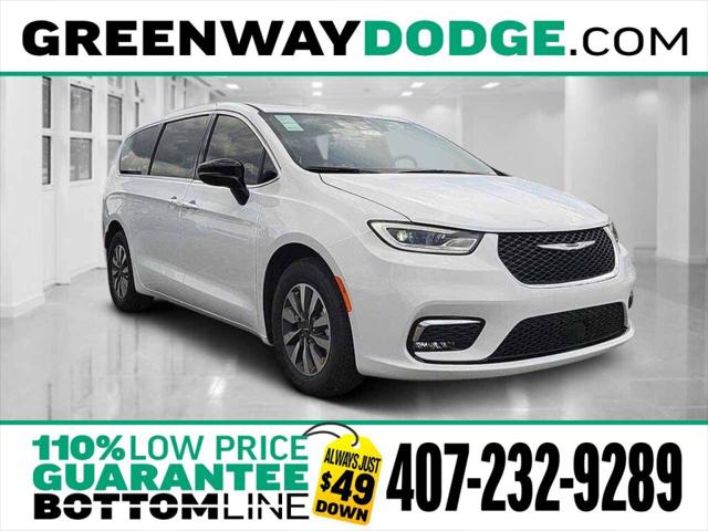 2025 Chrysler Pacifica Hybrid PACIFICA PLUG-IN HYBRID SELECT