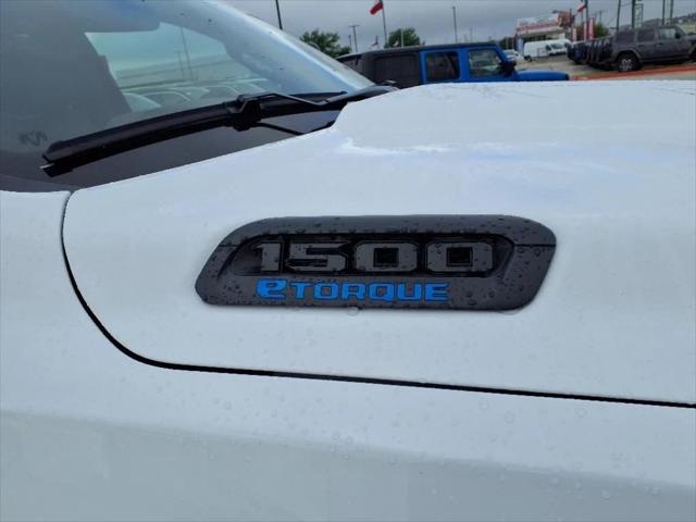 2025 RAM Ram 1500 RAM 1500 TRADESMAN CREW CAB 4X4 57 BOX