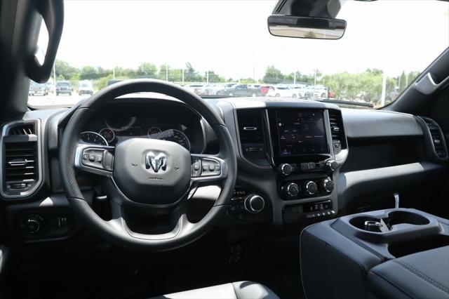 2025 RAM Ram 1500 RAM 1500 TRADESMAN CREW CAB 4X4 57 BOX