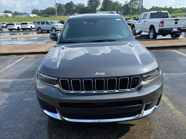 2025 Jeep Grand Cherokee GRAND CHEROKEE L LAREDO X 4X2