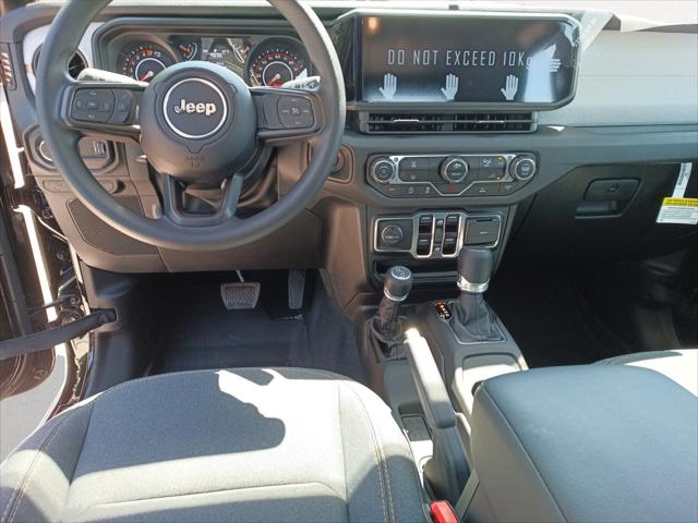 2025 Jeep Gladiator GLADIATOR SPORT 4X4