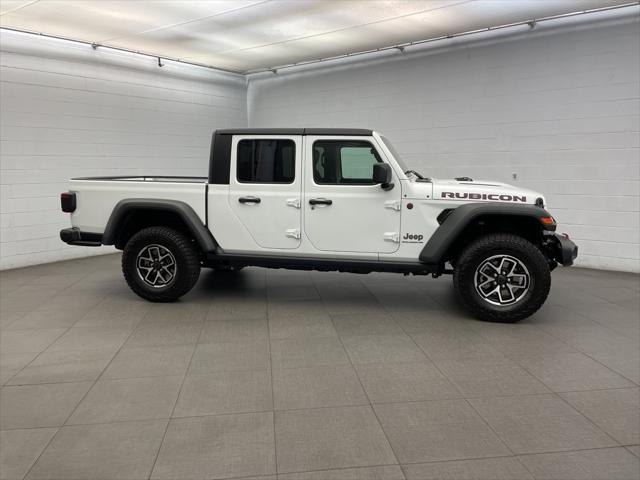 2025 Jeep Gladiator GLADIATOR RUBICON 4X4