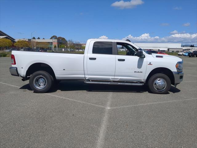 2024 RAM 3500 Big Horn Crew Cab 4x4 8 Box