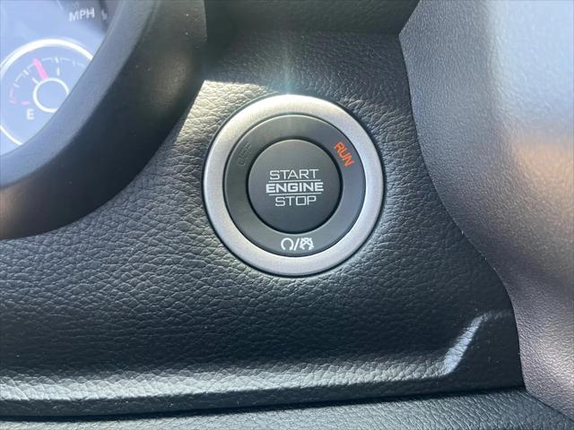 2025 Ram 1500 Big Horn Crew Cab 4x4 57 Box