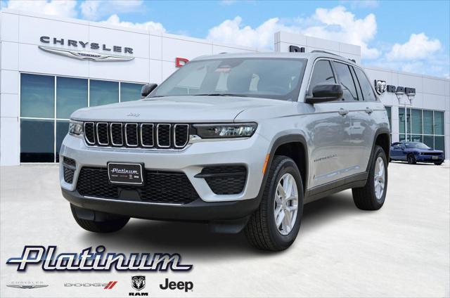 2025 Jeep Grand Cherokee GRAND CHEROKEE LAREDO X 4X2