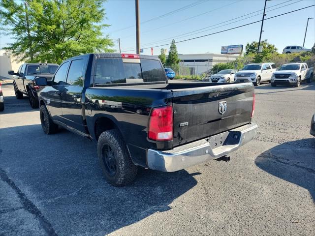 2020 RAM 1500 Classic SLT Crew Cab 4x4 57 Box