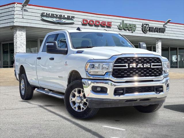 2023 RAM 2500 Big Horn Crew Cab 4x4 8 Box