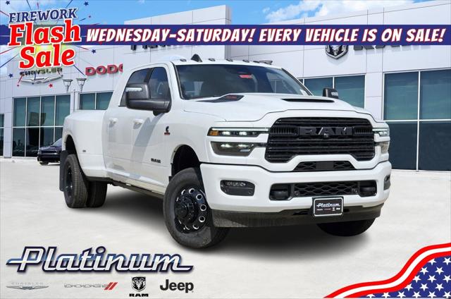 2025 RAM Ram 3500 RAM 3500 LARAMIE MEGA CAB 4X4 64 BOX