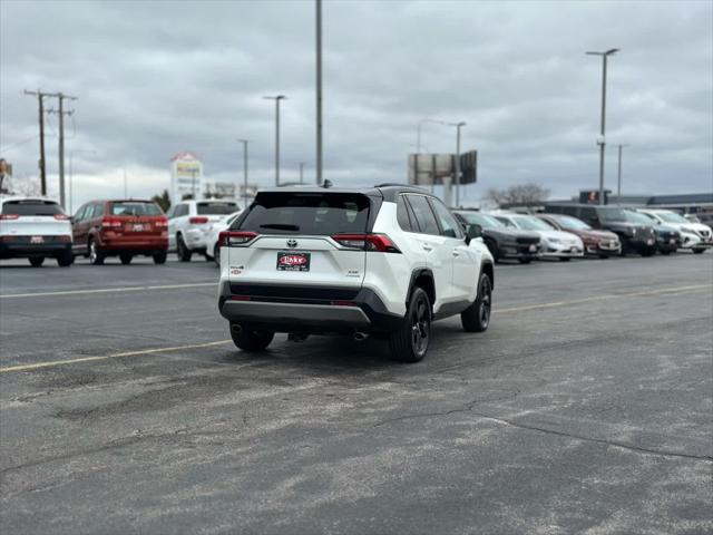 2019 Toyota RAV4 Hybrid XSE