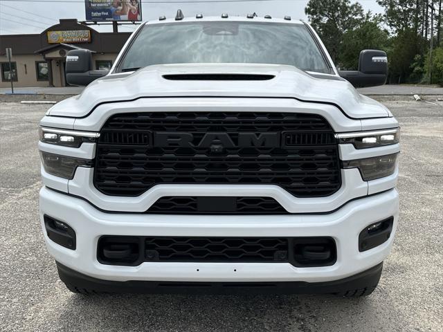 2025 RAM Ram 2500 RAM 2500 LIMITED MEGA CAB 4X4 64 BOX