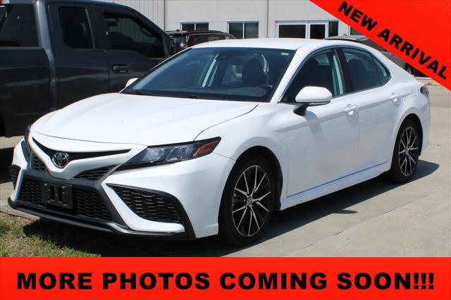2023 Toyota Camry SE
