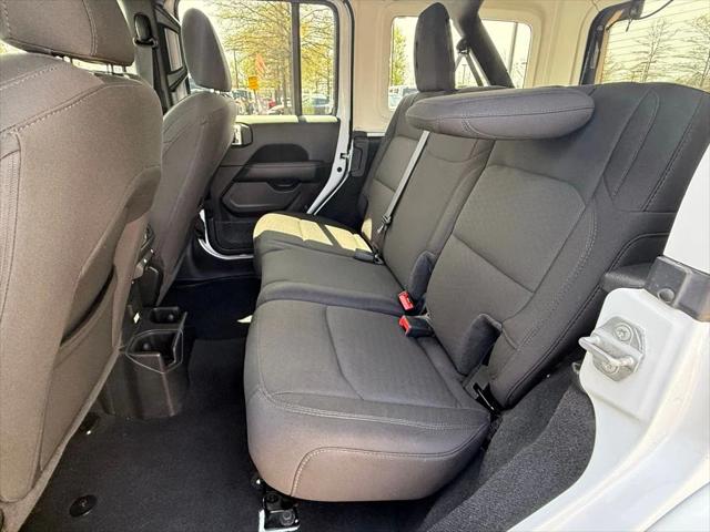 2023 Jeep Wrangler 4-Door Sahara