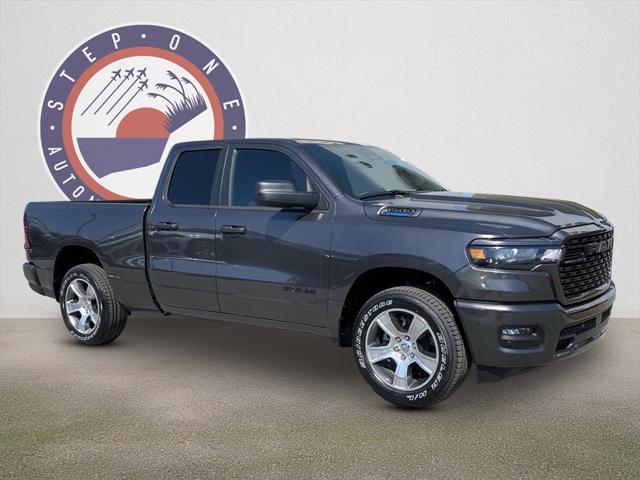 2025 RAM Ram 1500 RAM 1500 TRADESMAN QUAD CAB 4X2 64 BOX
