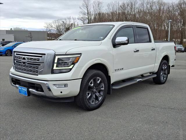2023 Nissan TITAN Crew Cab Platinum Reserve 4x4