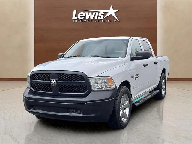 2020 RAM 1500 Classic Tradesman Crew Cab 4x4 57 Box