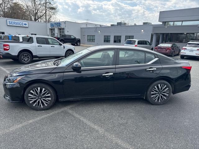 2023 Nissan Altima SV FWD