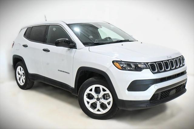 2025 Jeep Compass COMPASS SPORT 4X4