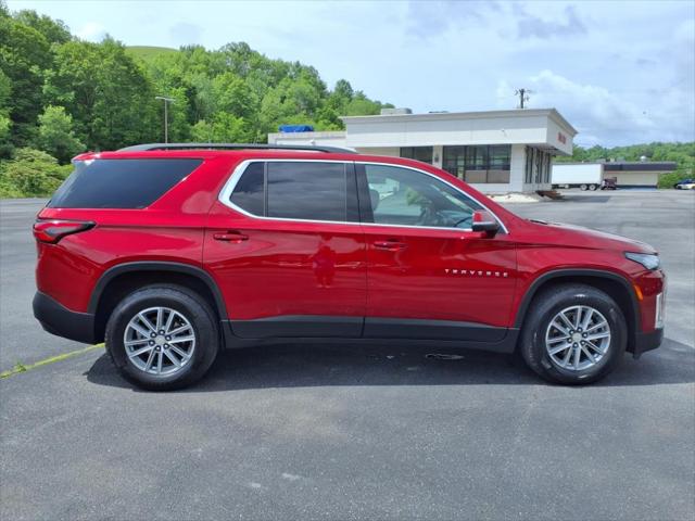 2023 Chevrolet Traverse AWD LT Cloth