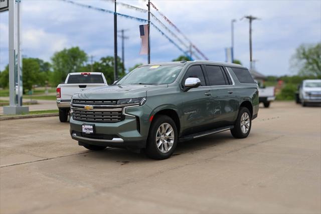 2023 Chevrolet Suburban 4WD Premier