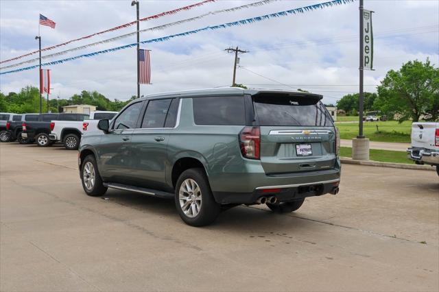 2023 Chevrolet Suburban 4WD Premier