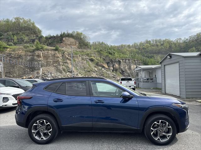 2024 Chevrolet Trax FWD LT