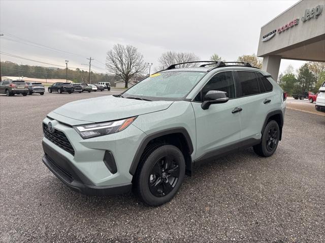 2023 Toyota RAV4 Hybrid XLE