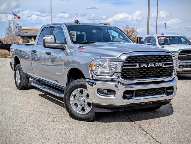 2023 RAM 3500 Big Horn Crew Cab 4x4 8 Box