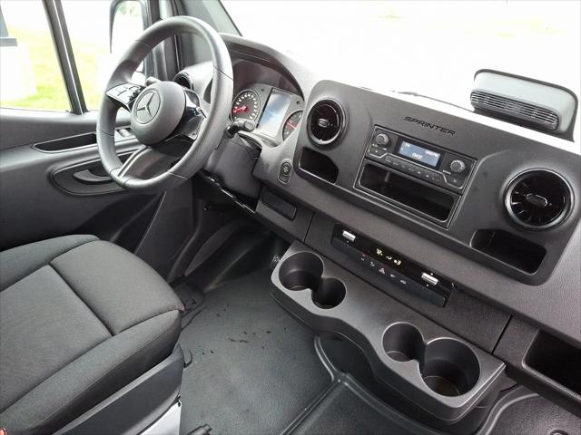 2025 Mercedes-Benz Sprinter 2500 Standard Roof 4-Cyl Diesel HO