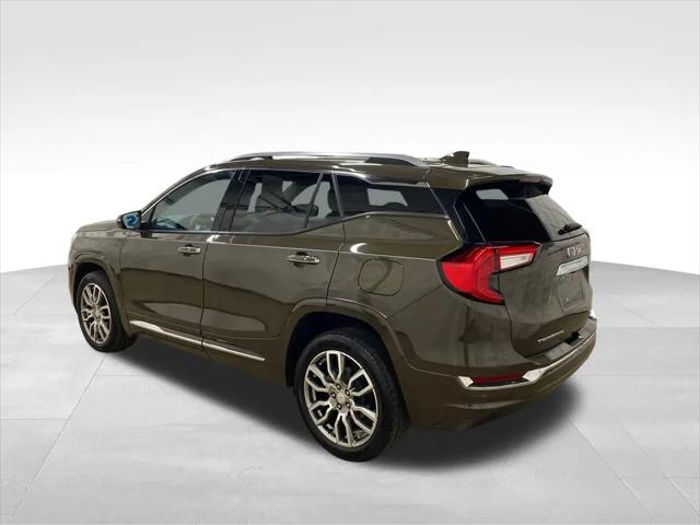 2024 GMC Terrain AWD Denali