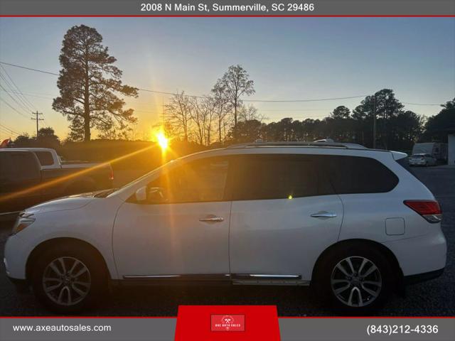 2015 Nissan Pathfinder SL