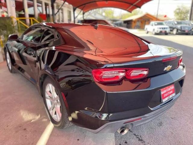 2022 Chevrolet Camaro RWD Coupe 1LS
