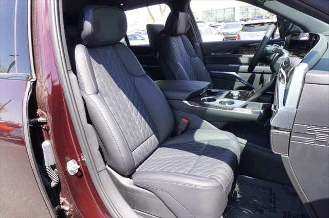 2025 Cadillac Escalade Sport 1